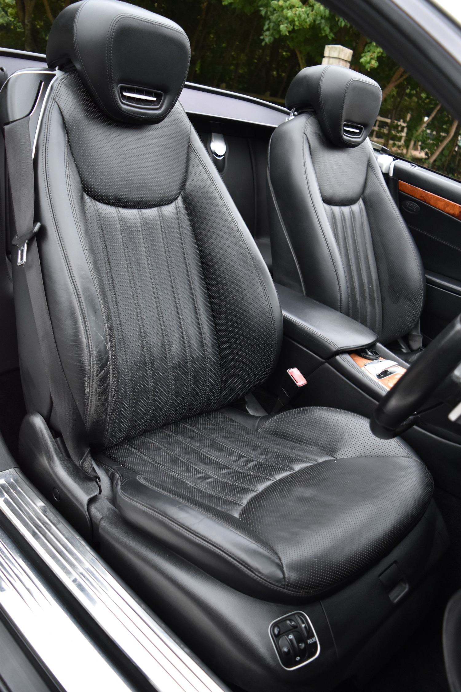 Used Mercedes-Benz SL 2008 for sale - 77283880: Photo 8