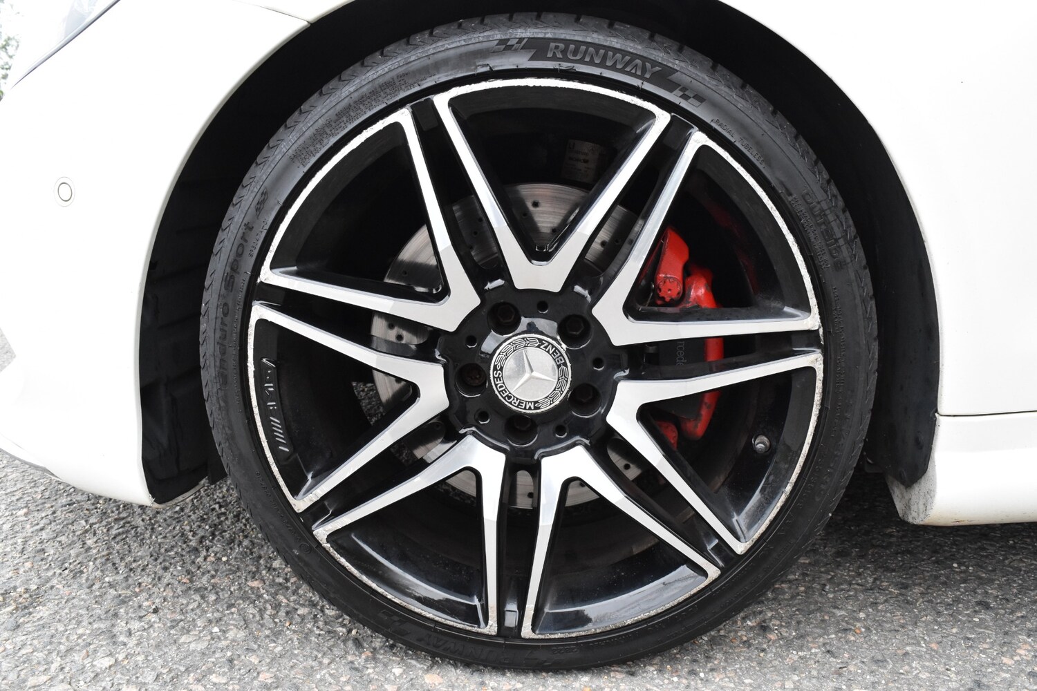 Used Mercedes-Benz E-Class 2015 for sale - 76093899: Photo 28