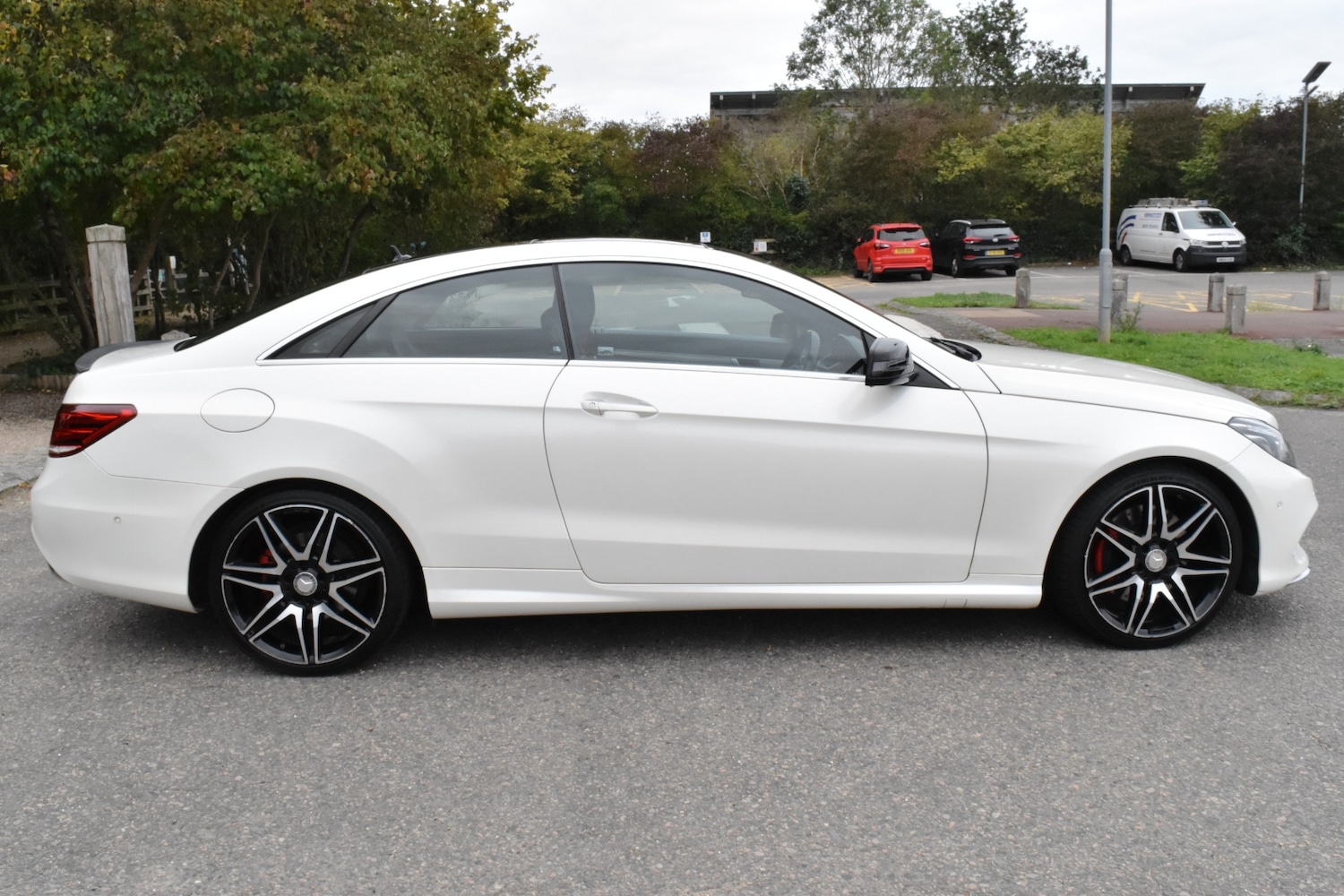 Used Mercedes-Benz E-Class 2015 for sale - 76093899: Photo 33