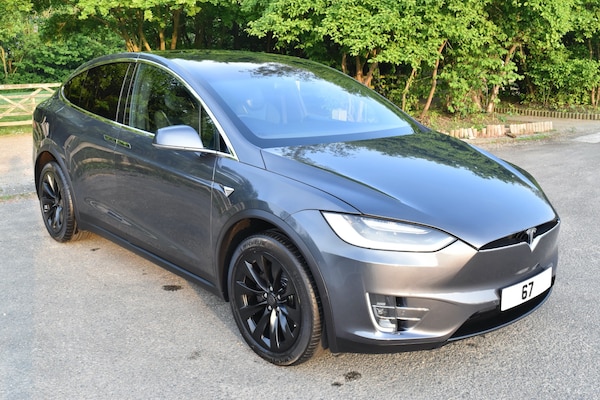 Used Tesla Model X 2017 for sale - 74520481: Photo 2