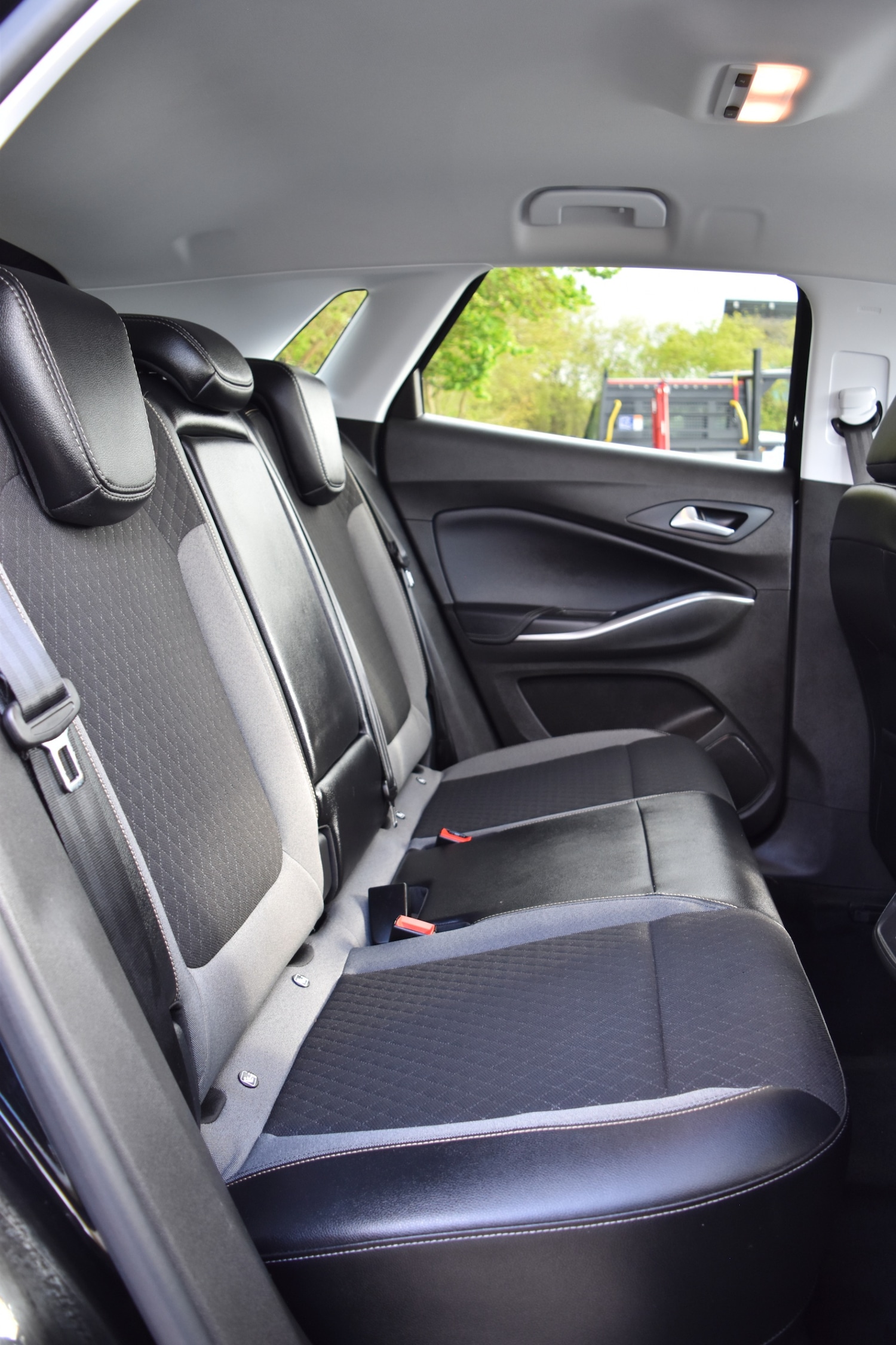 Used Vauxhall Grandland 2023 for sale - 78071702: Photo 10