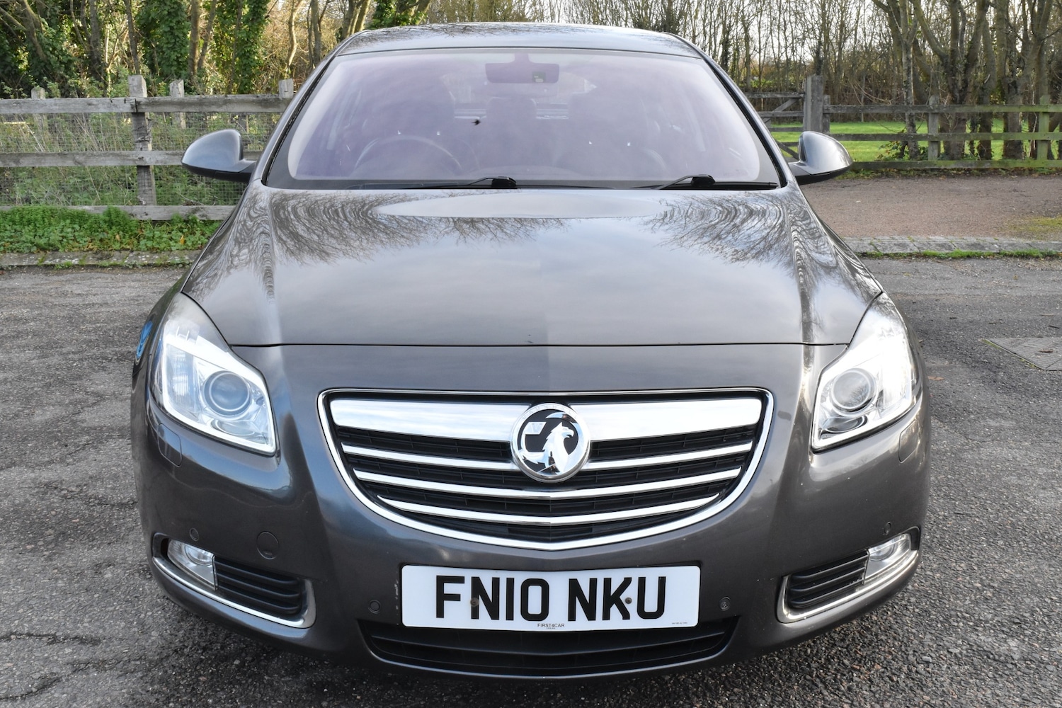 Used Vauxhall Insignia 2010 for sale - 77028381: Photo 2