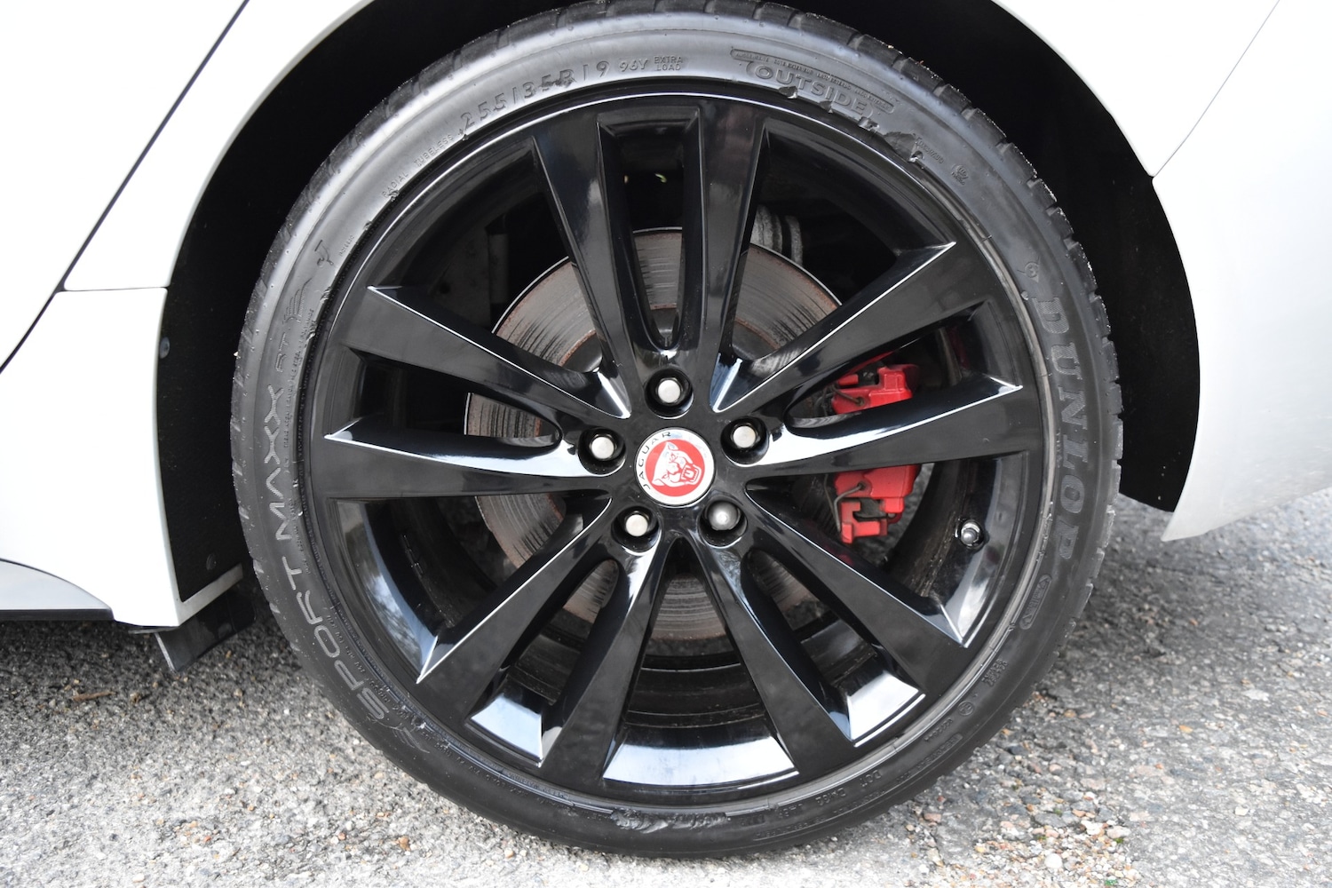 Used Jaguar XE 2016 for sale - 77228538: Photo 23