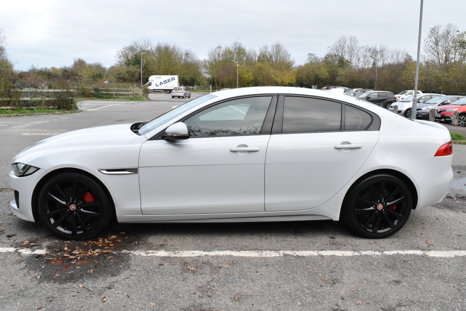 Used Jaguar XE 2016 for sale - 77228538: Photo 29
