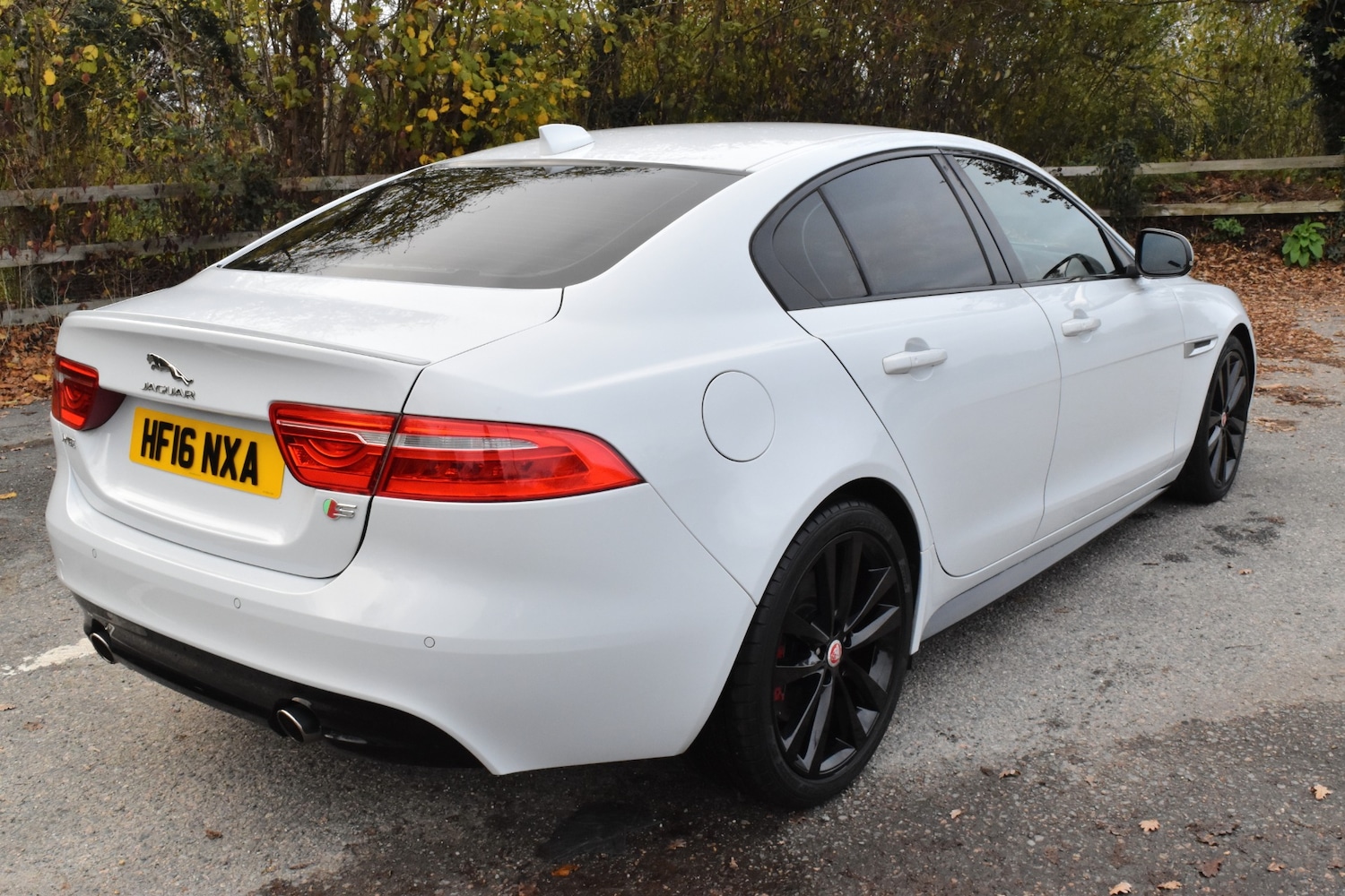 Used Jaguar XE 2016 for sale - 77228538: Photo 7