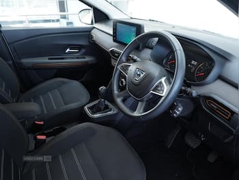 Used Dacia Sandero Stepway 2022 for sale - 79712975: Photo