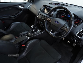 Used Ford Focus 2016 for sale - 77825694: Photo