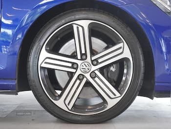 Used Volkswagen Golf 2019 for sale - 79670562: Photo