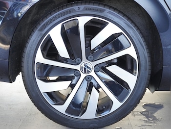 Used Volkswagen Arteon 2020 for sale - 76787052: Photo