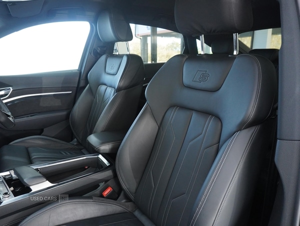 Used Audi e-tron 2021 for sale - 76965997: Photo 30