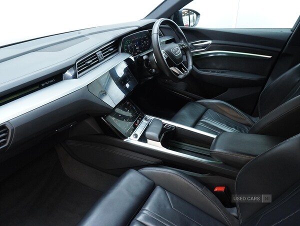 Used Audi e-tron 2021 for sale - 77306763: Photo 9
