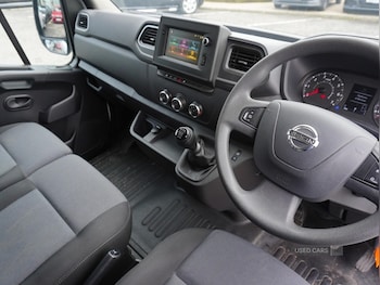 Used Nissan Interstar 2024 for sale - 76061162: Photo 3