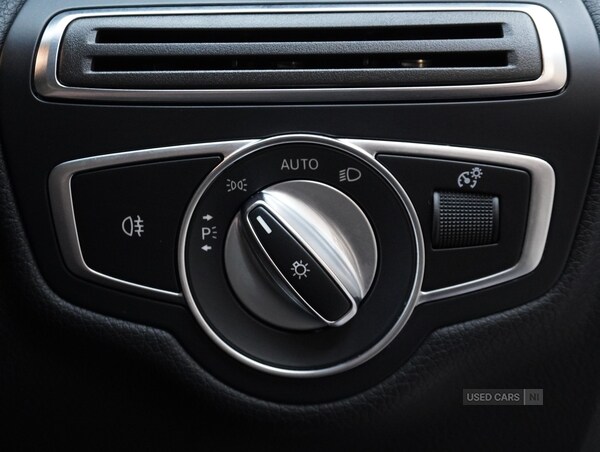 Used Mercedes-Benz C Class 2019 for sale - 76585727: Photo 25