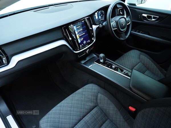 Used Volvo V60 2021 for sale - 76215892: Photo 10