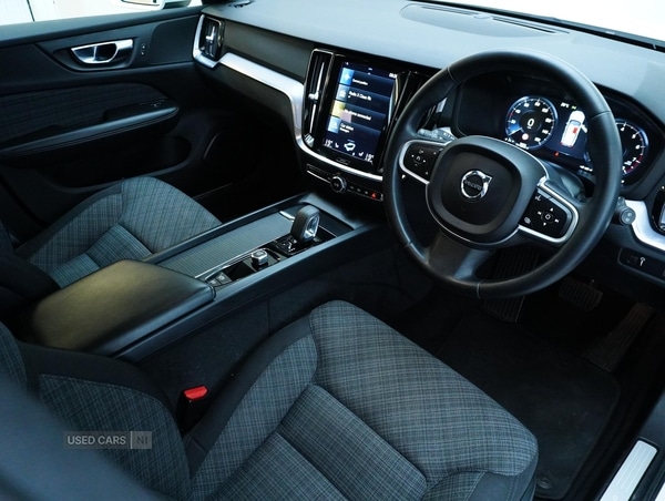 Used Volvo V60 2021 for sale - 76215892: Photo 3