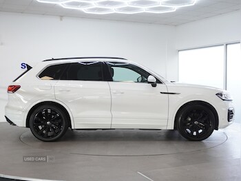 Used Volkswagen Touareg 2023 for sale - 77697032: Photo