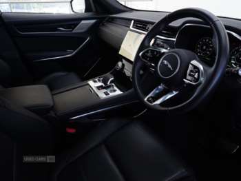 Used Jaguar F-Pace 2023 for sale - 74554722: Photo