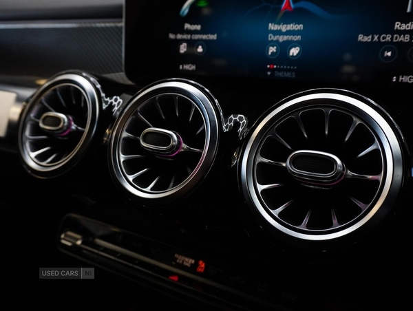 Used Mercedes-Benz GLB 2021 for sale - 76123395: Photo 18