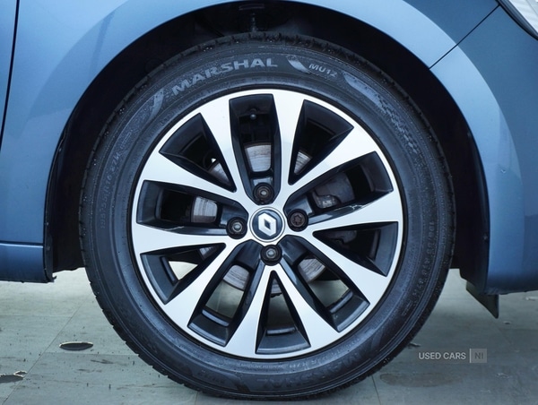 Used Renault Clio 2023 for sale - 76201502: Photo 2