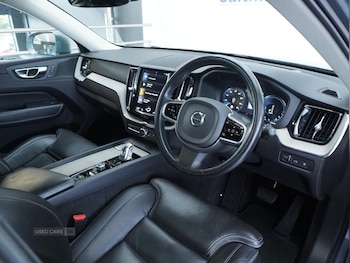 Used Volvo XC60 2018 for sale - 78831085: Photo