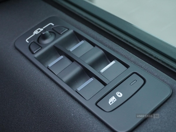 Used Land Rover Discovery Sport 2018 for sale - 77739049: Photo 15