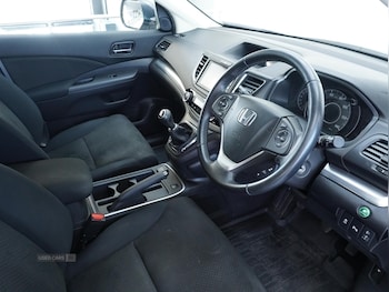 Used Honda CR-V 2017 for sale - 78823629: Photo