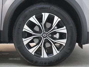 Used Renault Captur 2025 for sale - 77009011: Photo