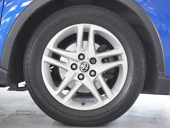 Used Toyota C-HR 2020 for sale - 79085865: Photo
