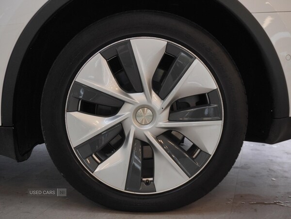 Used Tesla Model Y 2022 for sale - 76215926: Photo 2