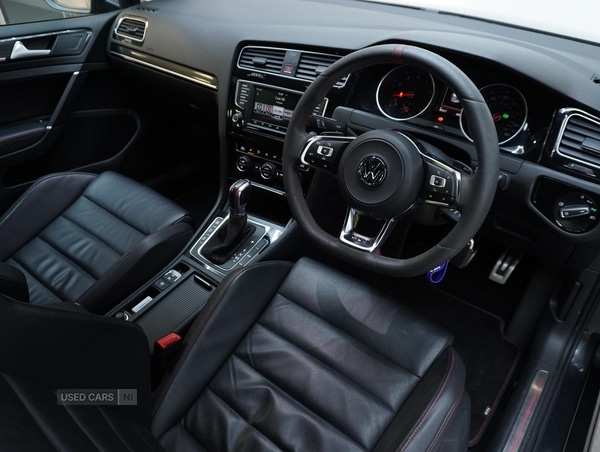 Used Volkswagen Golf 2017 for sale - 76887652: Photo 4