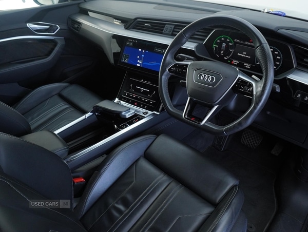 Used Audi e-tron 2021 for sale - 76359130: Photo 3