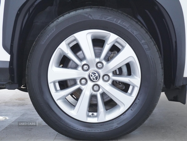 Used Toyota Yaris Cross 2022 for sale - 77587575: Photo 2