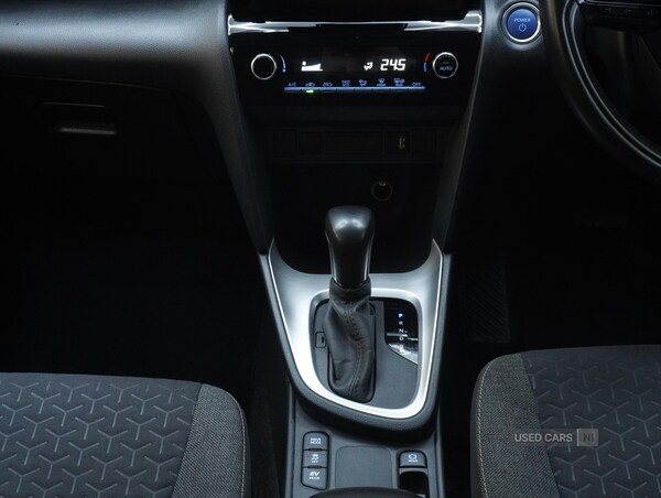 Used Toyota Yaris Cross 2022 for sale - 77587575: Photo 27