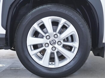 Used Toyota Yaris Cross 2022 for sale - 77587575: Photo