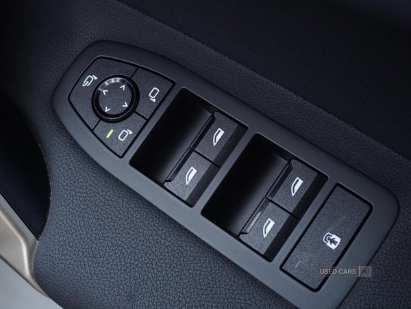 Used BMW iX 2022 for sale - 76486021: Photo 12