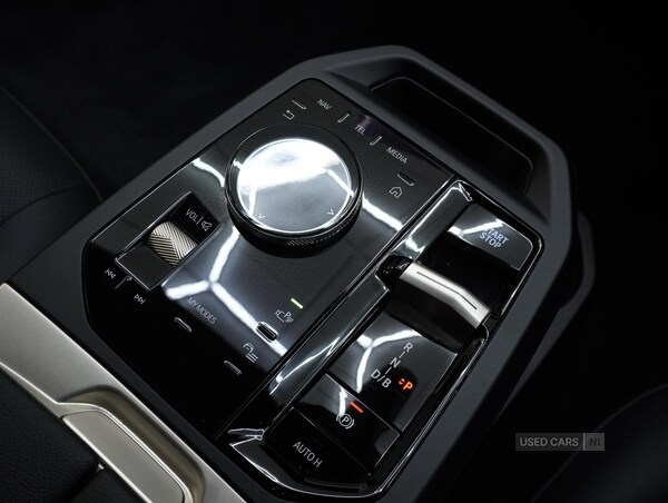 Used BMW iX 2022 for sale - 76486021: Photo 25