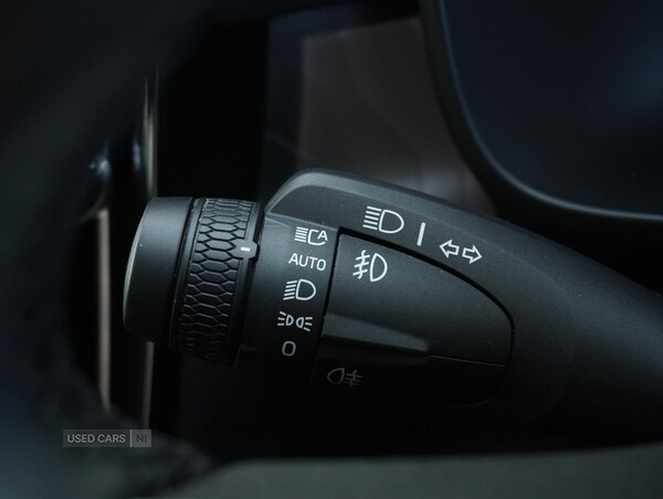 Used Volvo XC40 2023 for sale - 76248311: Photo 21