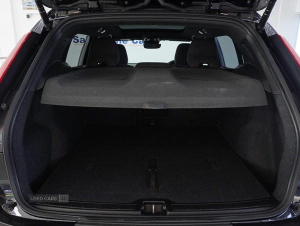 Used Volvo XC40 2023 for sale - 76248311: Photo 6