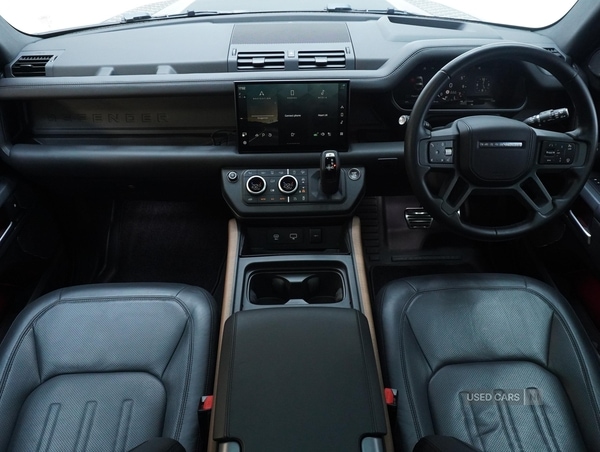 Used Land Rover Defender 2023 for sale - 77672306: Photo 11