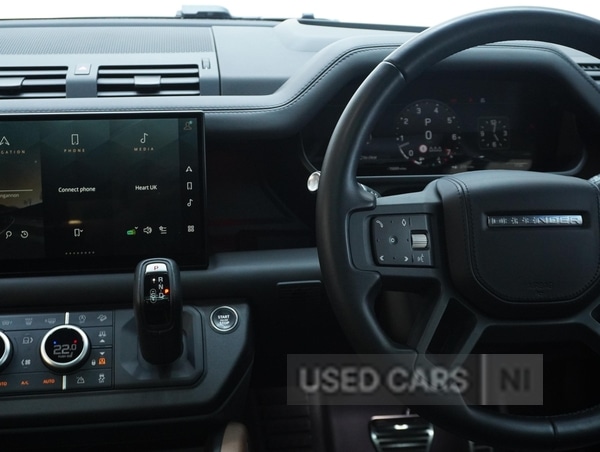 Used Land Rover Defender 2023 for sale - 77672306: Photo 14