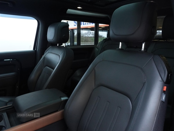 Used Land Rover Defender 2023 for sale - 77672306: Photo 28