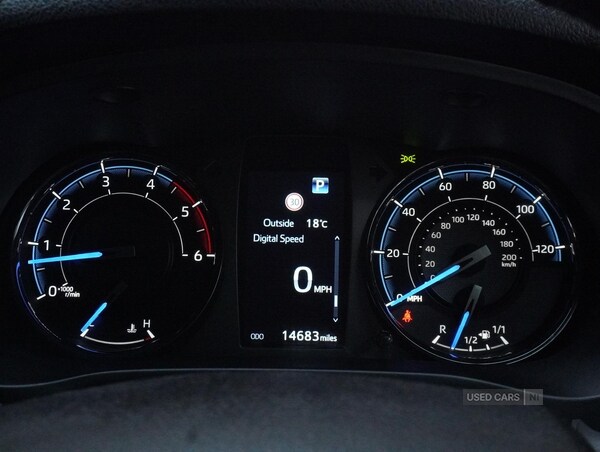 Used Toyota Hilux 2023 for sale - 76593048: Photo 16