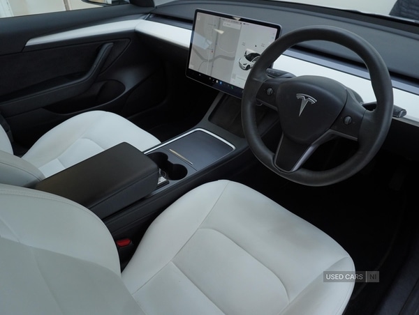 Used Tesla Model 3 2021 for sale - 76646539: Photo 3