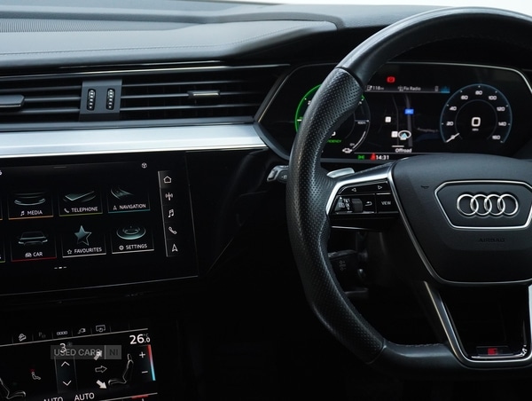 Used Audi e-tron 2021 for sale - 76399707: Photo 14