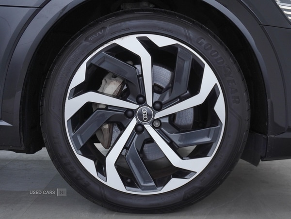 Used Audi e-tron 2021 for sale - 76399707: Photo 2