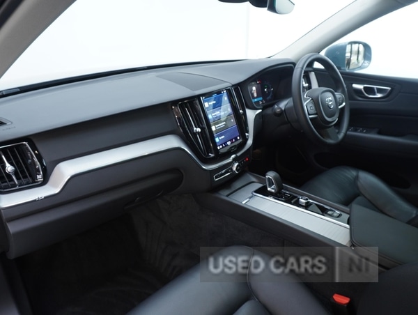 Used Volvo XC60 2022 for sale - 77634099: Photo 11