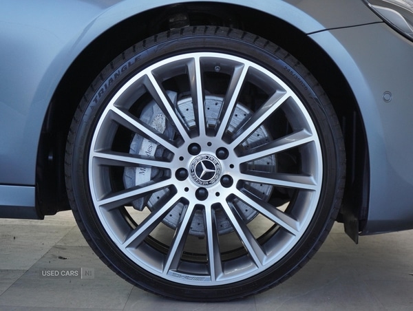 Used Mercedes-Benz E Class 2019 for sale - 76349954: Photo 2
