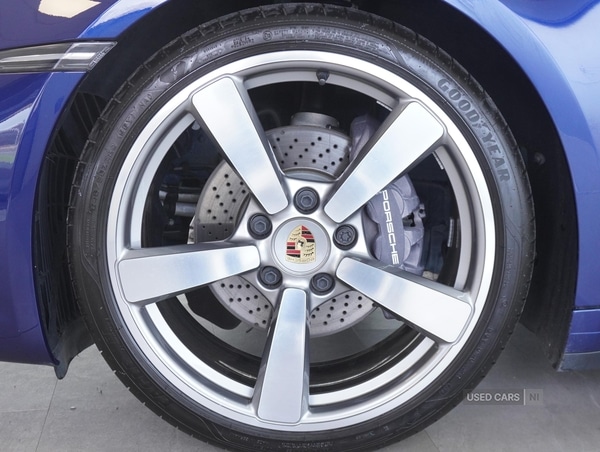 Used Porsche 911 2023 for sale - 77659411: Photo 2