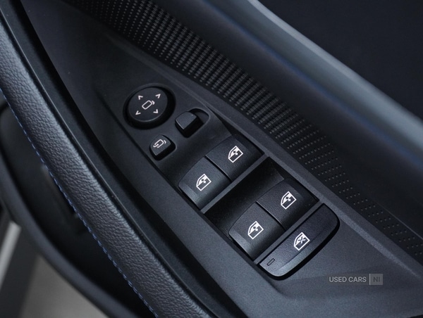 Used BMW i4 2022 for sale - 77268418: Photo 13