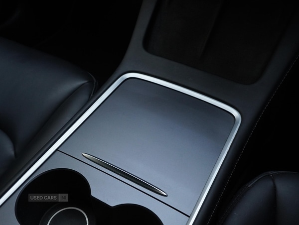Used Tesla Model 3 2021 for sale - 76378190: Photo 19